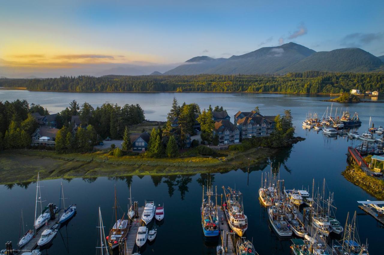 Waters Edge Shoreside Suites Ucluelet Bagian luar foto