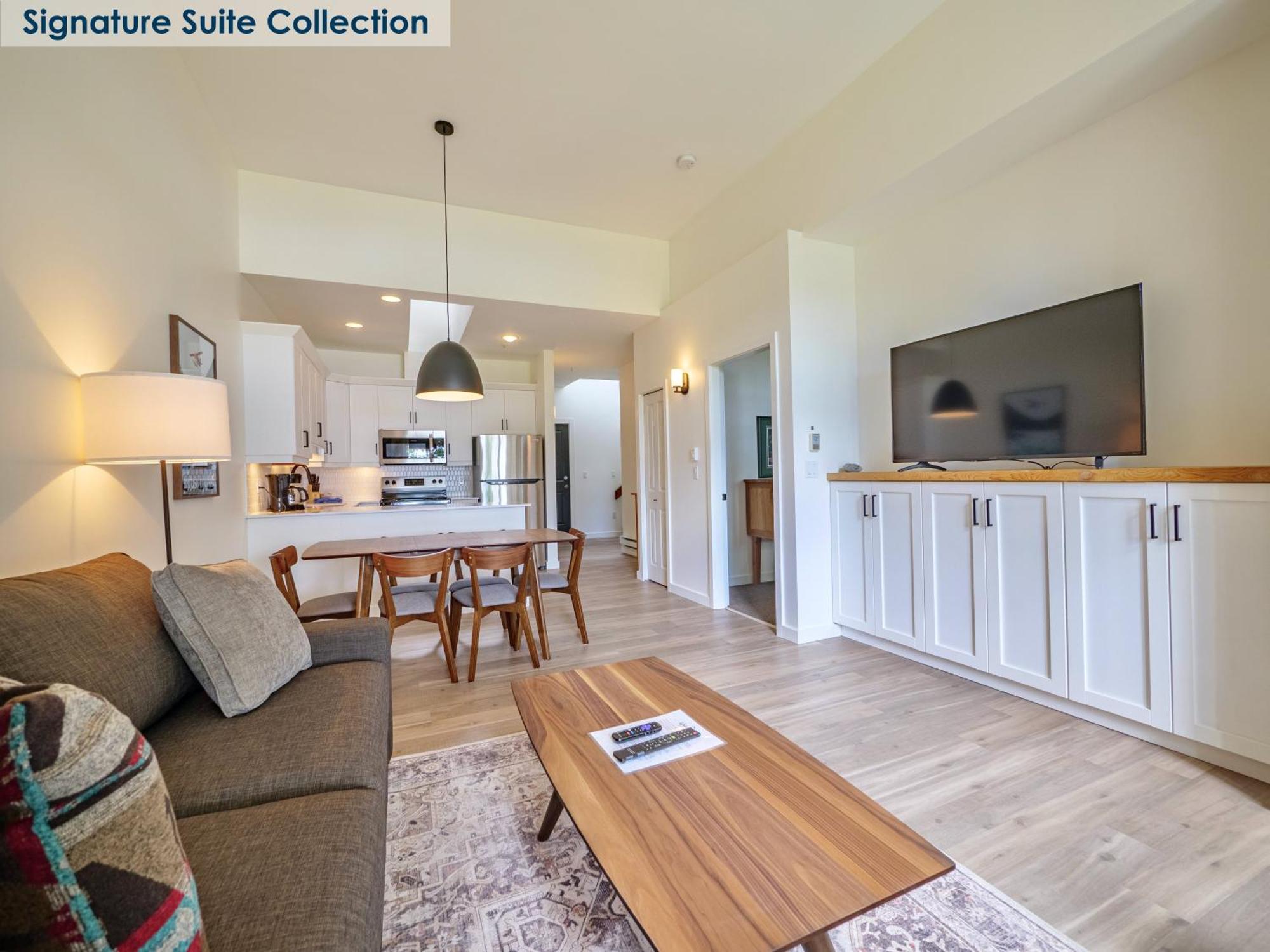 Waters Edge Shoreside Suites Ucluelet Bagian luar foto