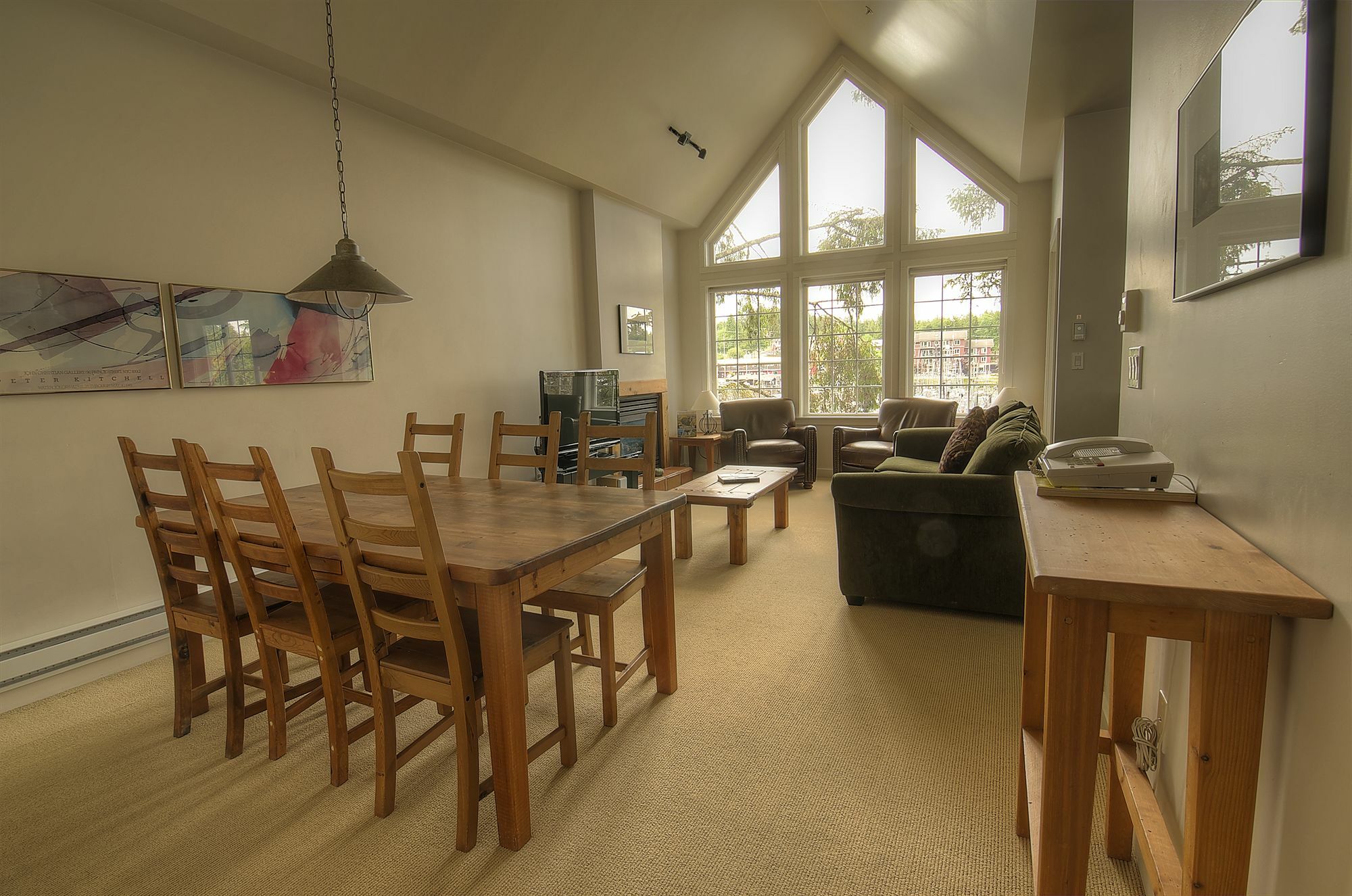 Waters Edge Shoreside Suites Ucluelet Bagian luar foto